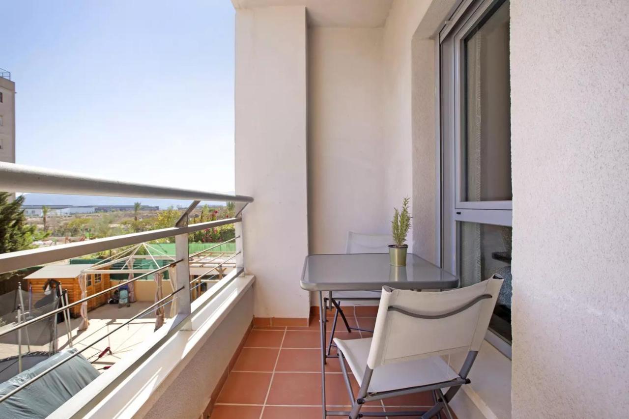 Malaga Campus Apartment Parking Included Zewnętrze zdjęcie